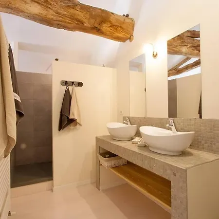 Domaine Borgnette Fantastique Maison