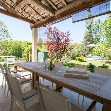 Domaine Borgnette Fantastique Maison בית נופש *